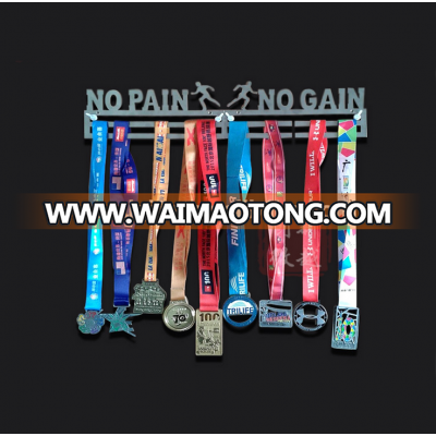 Custom sport medal hangers medal display medal holders for runners low price